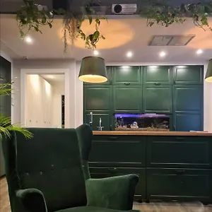 Apartment Serendipity - Montenapoleone, Milan