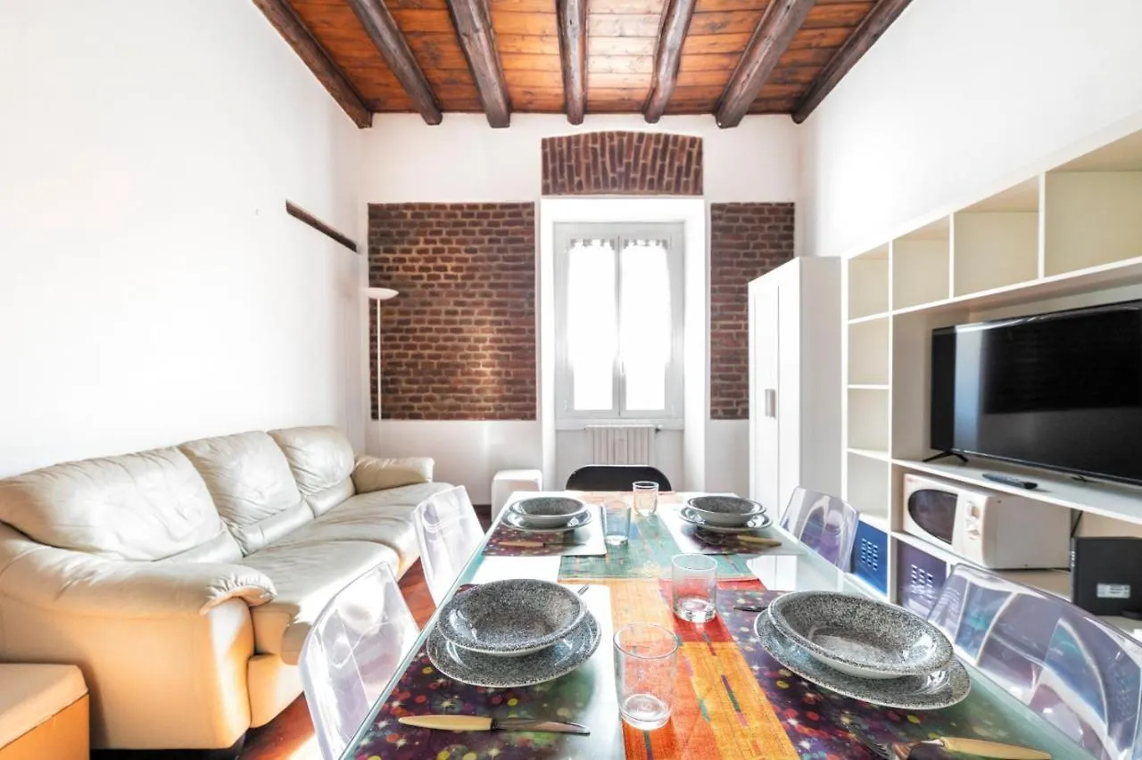 Porta Romana & Bocconi Cosy Apartment Milan 0*,