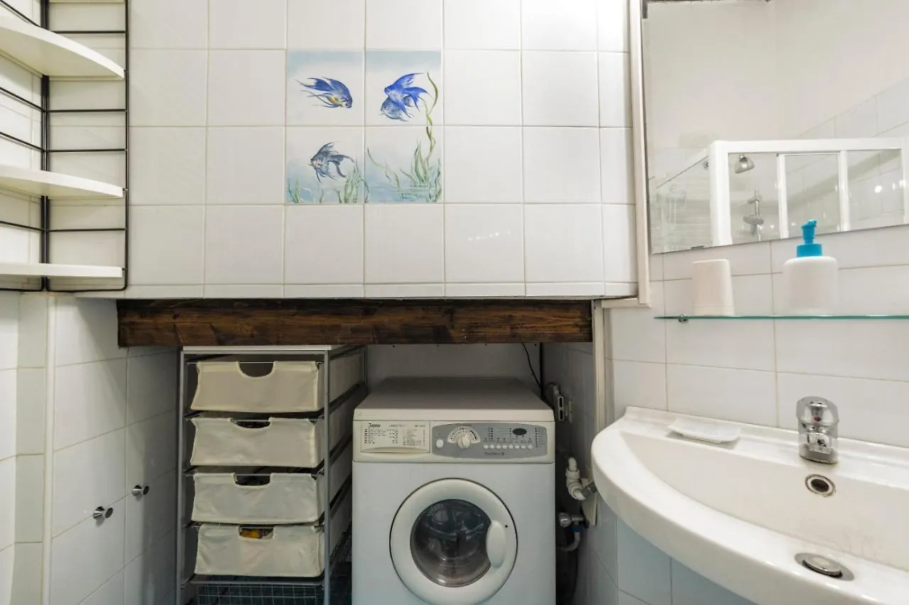Porta Romana & Bocconi Cosy Apartment Milan Italy