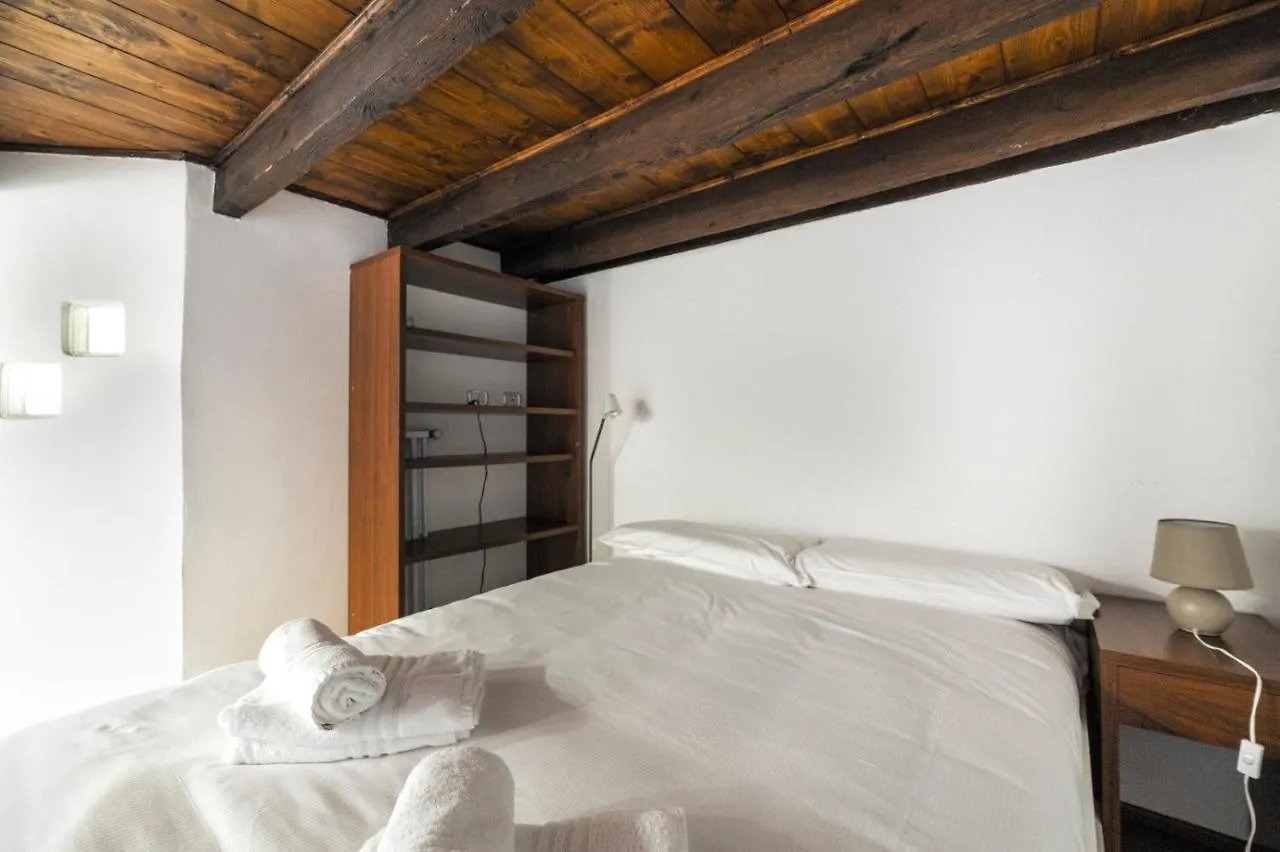 Porta Romana & Bocconi Cosy Apartment Милан